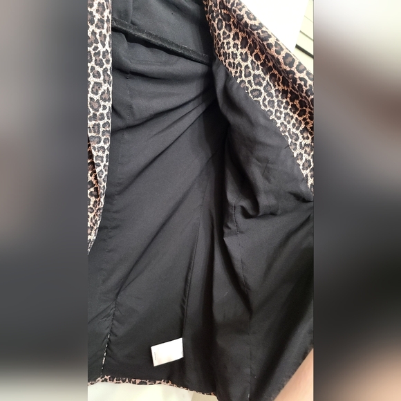 EXPRESS One Button Peak Lapel Blazer Size Small In Leopard Print - Picture 6 of 11